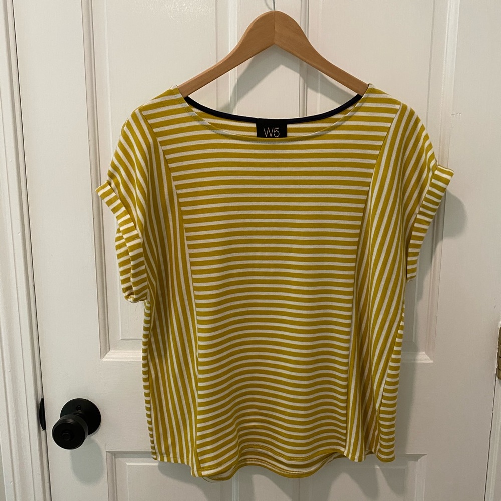 Striped knit short sleeve top